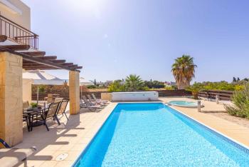 Villa Michael Coral, Peyia (Foto 2)