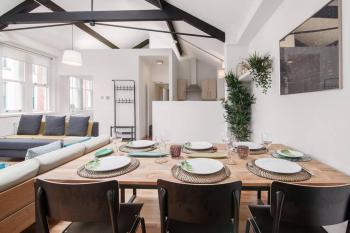 2 Bed Northern Quarter Loft Conversion City Centre, Manchester (photo 3)