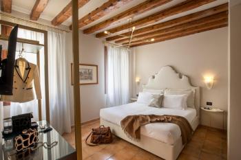 Daplace - Antica Casa Coppo 1, Венеция (фото 2)