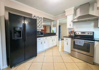 Quiet, Spacious, Pet-Friendly, Humble (zdjęcie 4)