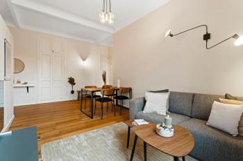 Nice Renting - DABRAY - Chic & Spacious Apartment in the Heart of Nice - Prime Location Near Attractions, Nice (photo 4)