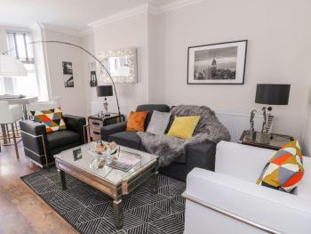 MidTown - Manhattan House, Лландидно (фото 3)