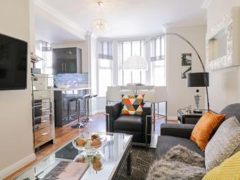 MidTown - Manhattan House, Лландидно (фото 4)