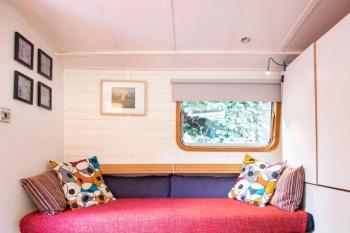 Slash Arts houseboat on secluded mooring in central London, Londyn (zdjęcie 5)
