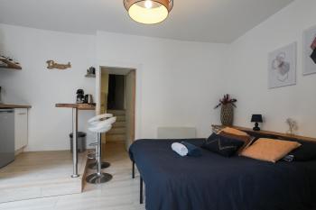 Studio moderne, hypercentre de Cholet, arrivée autonome !, Cholet (foto 3)