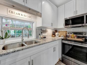 Unplug & Reconnect - The Ultimate Family Friendly Escape With Private Pool, Largo (photo 3)