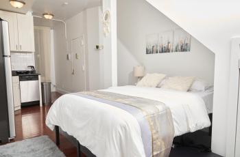 Private Loft in Hells Kitchen near Times Square, New York (photo 4)