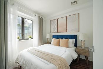 809-6A NEW 2BR Private Roof & City View, New York (Foto 5)