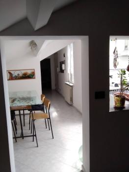 Spacious and naturally bright Bomboniera Rooftop Favors apartment, Janov (fotografie 4)