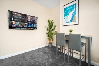 Apartment - West Bromwich - On Street Parking - Netflix WBC, Birmingham (fotografie 4)