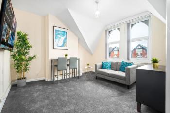 Apartment - West Bromwich - On Street Parking - Netflix WBC, Birmingham (fotografie 2)