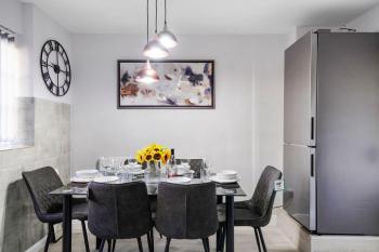 Spacious, 4 bed, Garden, Parking, ExCel London, Londres (photo 4)