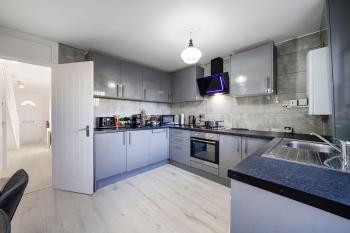 Spacious, 4 bed, Garden, Parking, ExCel London, Londres (photo 3)