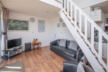 Chalet Eightyone, Deal (photo 5)