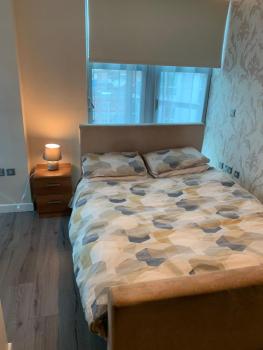 2 Bed duplex, close to Millennium Square, Leeds (photo 4)