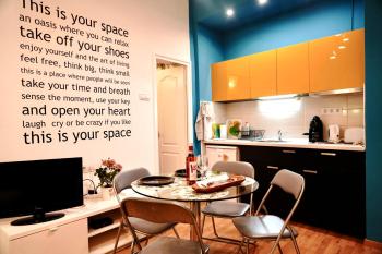 Blue home in the heart of Budapest, Budapest (photo 4)