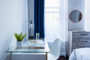 83-2FE UES Central Park Newly Furnished Studio, New York (Foto 5)