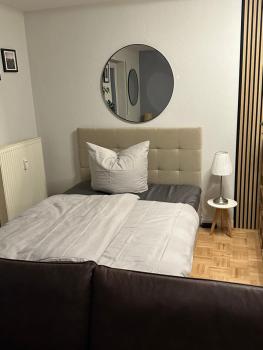 Wohnung im Zentrum der Dresdner Neustadt mit Außenstellplatz, Drážďany (fotografie 3)