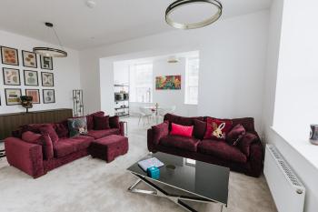BOBBIN ROW - Grade 2 Listed Property with a Beautiful Design with Access to Leeds, Leeds (Foto 2)