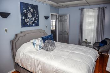 Bright & Stylish 2-Bedroom Near Downtown Mobile Free Parking, Mobile (photo 3)