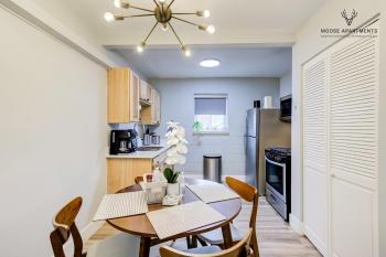 The Moose #9 - Brand New Luxe Modern loft with Free Parking, King Bed & Fast WiFi, Memphis (fotografie 4)
