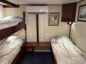 Hotelboat Angeline, Amsterdam (photo 4)