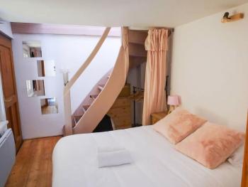 Le Lilly Rose - Mini duplex dans le cœur historique, Strasbourg (photo 2)