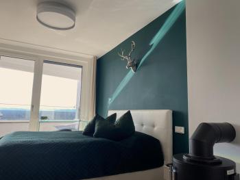 ALPEN-PANORAMA SUITE - Einzigartige Privatsuite hoch über München, 12tes OG, Alpenblick, Loggia, Whirlpool, 15 Minuten zum Zentrum, Ruhe und Erholung in der Stadt München für privat und geschäftlich Reisende, Munich (photo 5)