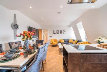 Spectacular 2-Bedroom Penthouse in Marble Arch 75, Londýn (fotografie 4)