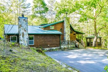 Hawk Haven | Blue Ridge GA, Morganton (Foto 2)