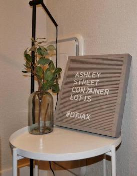 Hip Container APT - 5 Min Walk to TIAA Bank, Jacksonville (zdjęcie 4)