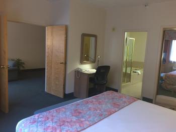Ramada by Wyndham St George, Сент-Джордж (фото 5)