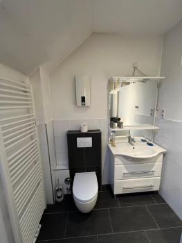 Wavefront Oasis:Traumhafte Suite, Düsseldorf (photo 5)