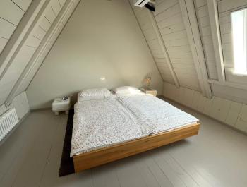 Kleine Wolke - Dachgeschoss Ferienwohnung mit Klimaanlage und Ausblick, Leipzig (photo 4)