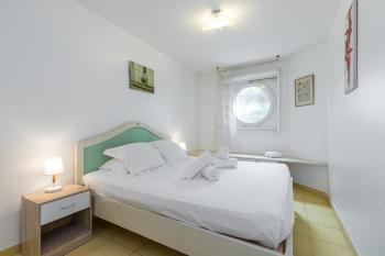 Nice 1 Bedroom downtown Carré d'Or with garage, Nice (fotografie 4)