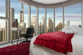 Super High Infinity Pool and amazing Burj Khalifa View 3 Bedroom apartment in Paramount Hotel Midtown, Dubaï (photo 3)