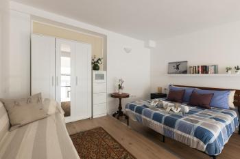 AMBROSIA HOME, moderno Loft tra Navigli e Bocconi - Daniele Case Vacanza, Milan (photo 4)