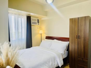 Sunset View 1-BR Unit at Centrio Tower beside Ayala Mall Downtown CDO, Cagayan de Oro (Foto 2)