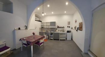Il loft di Titti particolare open space WIFI free, Genua (Foto 3)