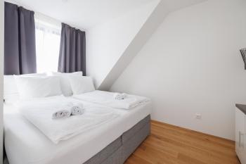 SYMPHONY Apartments 38 - Modern Loft with Terrace and Grill in Central Location, Vienna (photo 4)