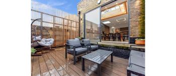 Luxury Abode: 5-Bed Haven Ideal for Big Groups!, Londyn (zdjęcie 4)