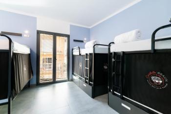 Hostel Carlota Braun, Гранада (фото 3)