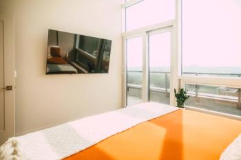 NEW - Luxury 2BR Penthouse Apt In Central Halifax, Halifax (foto 3)