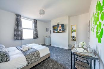 *RC246*For your relaxed & Cosy stay + Free Parking, Leeds (Foto 2)