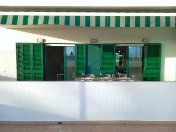 Beachfront flat with pool, Quarteira (foto 5)
