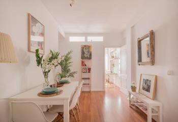 Bright and Cheerful Room with Modern Comforts and Private Bathroom, Madrid (foto 5)