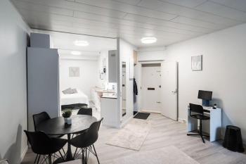 Cozy roomy studio flat next to tram stop @ Kallio, Helsinki (Foto 5)