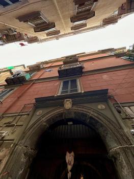 Trinità degli Spagnoli house, Neapel (Foto 4)