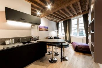 All in Lyon | Beau bijou au cœur du Vieux Lyon, Lyon (fotografie 4)