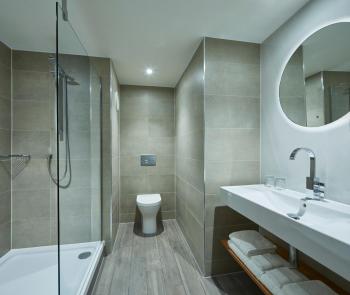 Manchester Marriott Victoria & Albert Hotel, Manchester (photo 5)